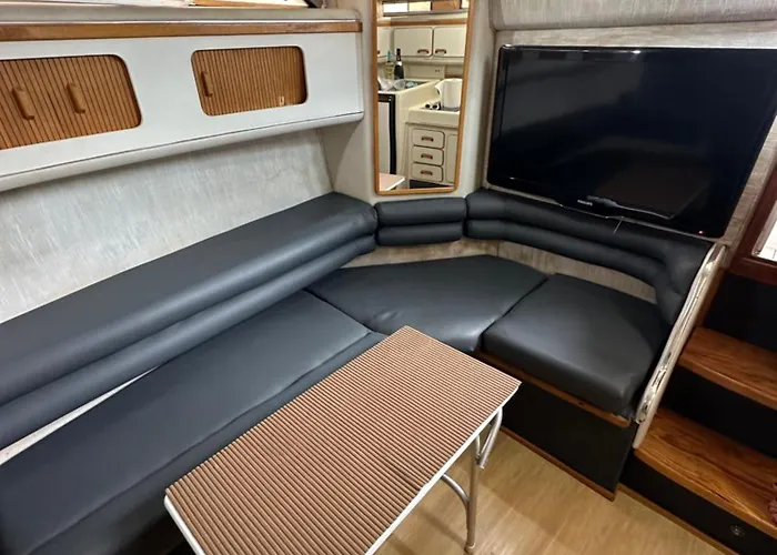 Botel Kala Yacth Experience